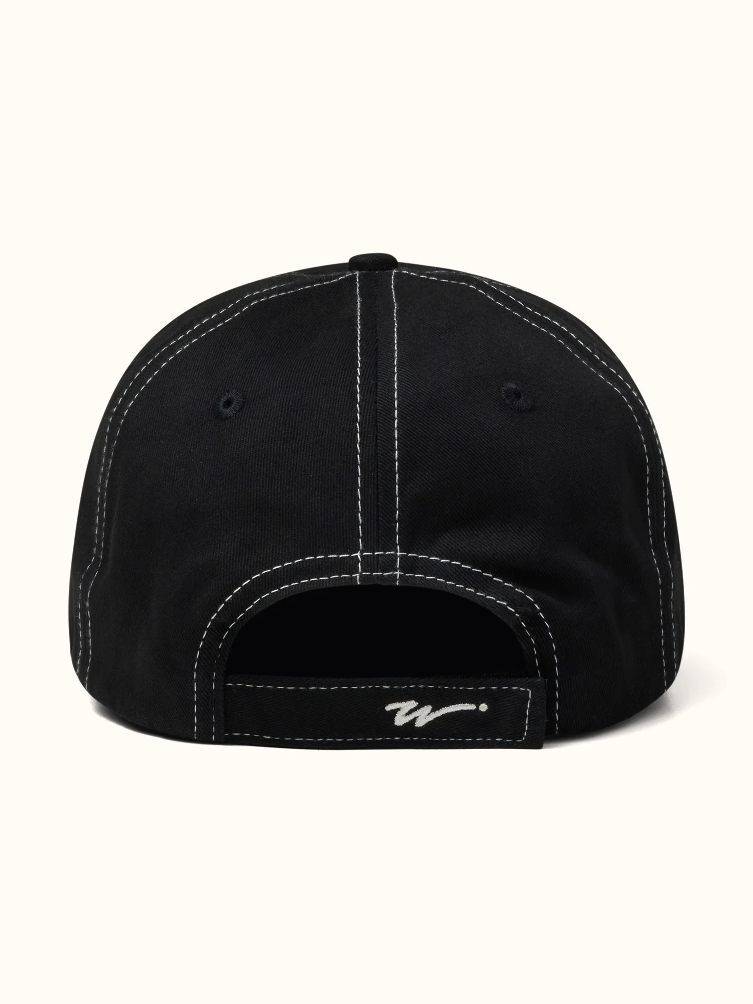 Carrier 6-Panel Cap Black - Image 5