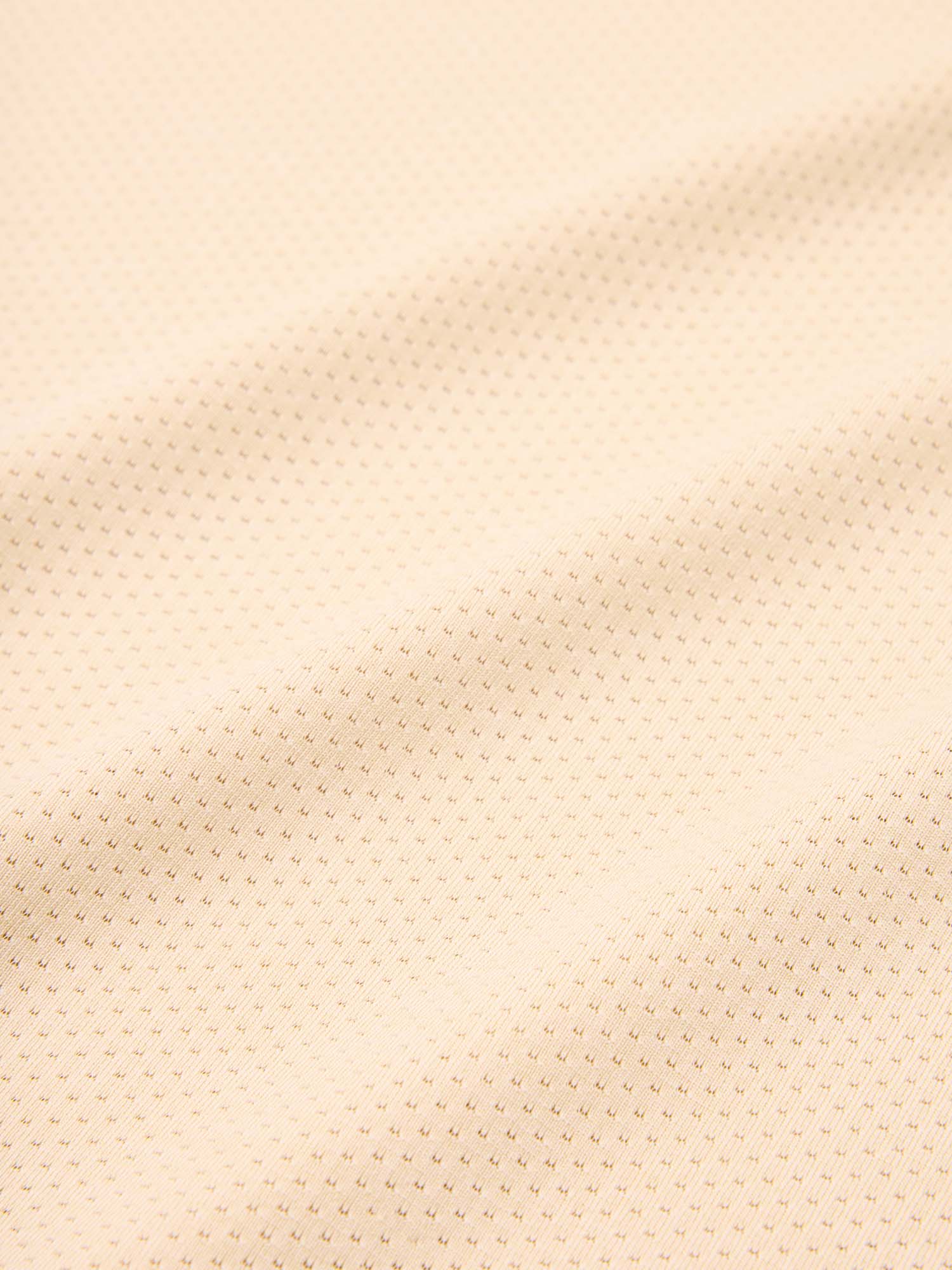 Members Polo Sandstone - Image 6
